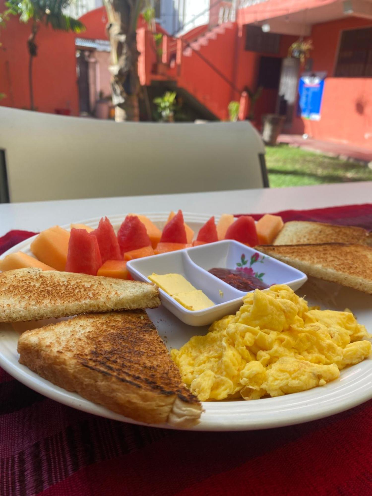 פנחאצ'ל Hotel Posada Gutierrez מראה חיצוני תמונה
